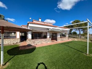 Campo hipotecable con piscina en Mérida