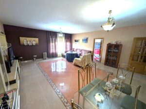 Casa independiente con Patio en Trujillanos