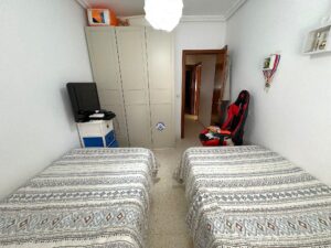Piso con ascensor y plaza de garaje, Ortega y Muñoz