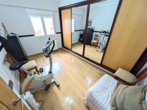 Piso Reformado con Patio Zona Centro