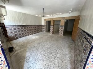 Casa de dos plantas para reformar, Casar de Cáceres