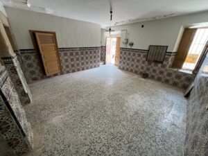 Casa de dos plantas para reformar, Casar de Cáceres