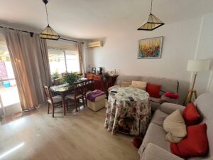 Gran adosado en Casar de Cáceres, Cáceres