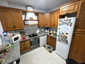 Gran adosado en Casar de Cáceres, Cáceres