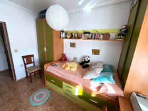 Piso Semi-Reformado en Llopis Iborra