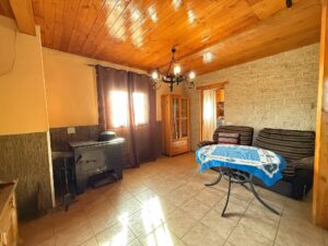 Finca con casa de 180 m2 hipotecable, Villafranca de los Barros