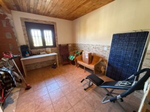 Finca con casa de 180 m2 hipotecable, Villafranca de los Barros