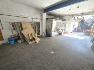 Vivienda con Casa Baja, Piso y Cochera en Santa Amalia