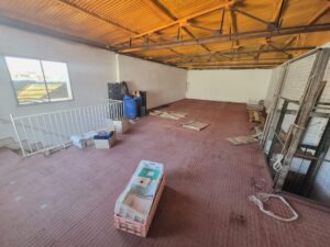 Vivienda con Casa Baja, Piso y Cochera en Santa Amalia