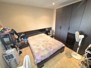 Vivienda con Casa Baja, Piso y Cochera en Santa Amalia