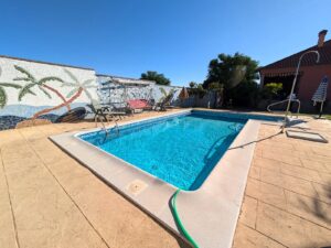 Chalet con Piscina en la zona del Vivero