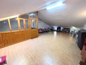 Casa con Patio Zona Centro (La Argentina)