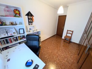 Casa con Patio Zona Centro (La Argentina)