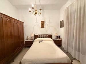 Casa baja en Avenida San Antonio, Almendralejo