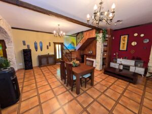 Chalet con Piscina en la zona del Vivero