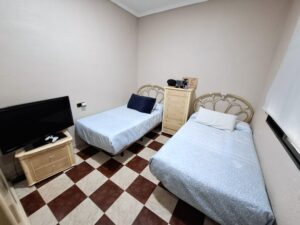 Casa con Garaje en La Zona de San Juan