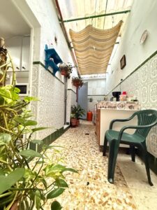 ANTONIO DOMÍNGUEZ, BADAJOZ