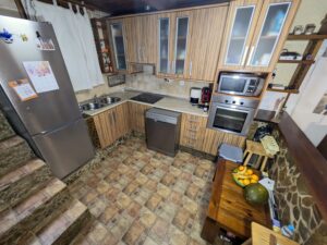 Casa con Garaje en Esparragalejo