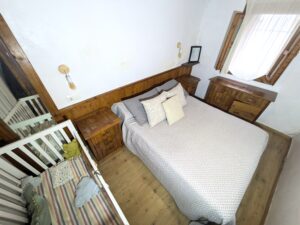 Casa con Garaje en Esparragalejo