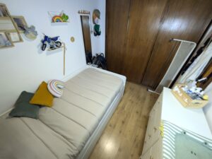 Casa con Garaje en Esparragalejo