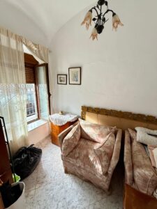 Casa baja a un paso de la Avenida de la Paz, Almendralejo