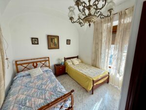 Casa baja a un paso de la Avenida de la Paz, Almendralejo