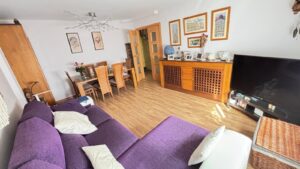 SE VENDE ADOSADO EN OLIVENZA