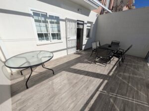 Casa con Patio y Garaje en Montealto