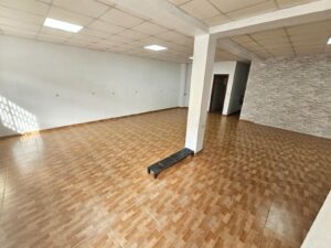 LOCAL EN CIUDAD JARDÍN, BADAJOZ