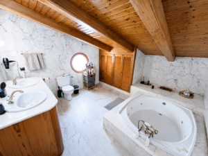 Chalet con Piscina en Don Álvaro