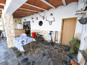 Chalet con Piscina en Don Álvaro