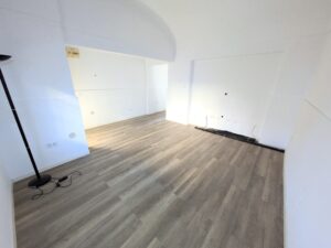 Casa Baja Semi-reformada en Zona Centro