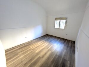 Casa Baja Semi-reformada en Zona Centro