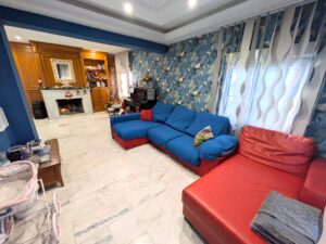 Chalet con Piscina en Don Álvaro