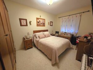 Piso con plaza de garaje y trastero, Cantalgallo