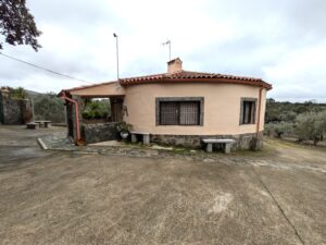 Casa de Campo Hipotecable con Piscina en Alcuescar