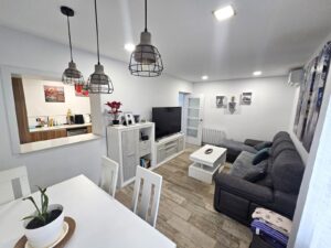 SE VENDE CASA EN BADAJOZ