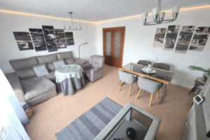 Piso con Garaje Zona Plaza Óscar Arias