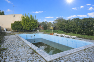 SE VENDE PARCELA EN CAMPOMANES