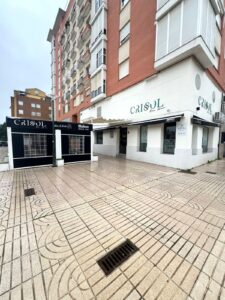 SE TRASPASA LOCAL EN VALDEPASILLAS