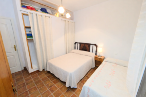 Casa de Campo con Piscina en Esparragalejo