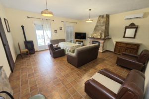 Casa de Campo con Piscina en Esparragalejo