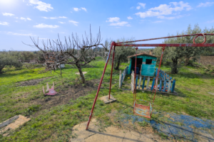 Casa de Campo con Piscina en Esparragalejo