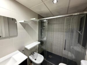 SE VENDE PISO EN ZONA DEL PERÚ, CÁCERES