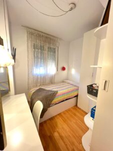 ADOSADO EN CORTE DE PELEAS, BADAJOZ