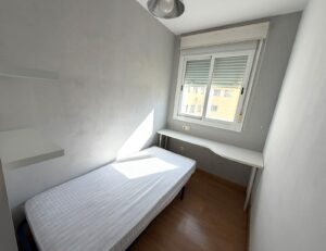 SE VENDE PISO EN ZONA DEL PERÚ, CÁCERES