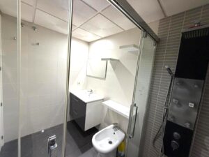 SE VENDE PISO EN ZONA DEL PERÚ, CÁCERES