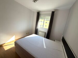 SE VENDE PISO EN ZONA DEL PERÚ, CÁCERES