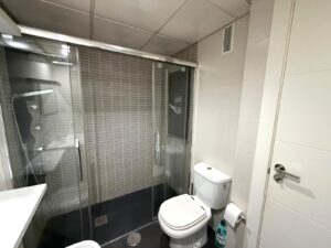 SE VENDE PISO EN ZONA DEL PERÚ, CÁCERES