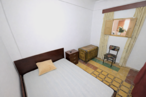 Casa baja con Solar urbano en la Zona de San Juan